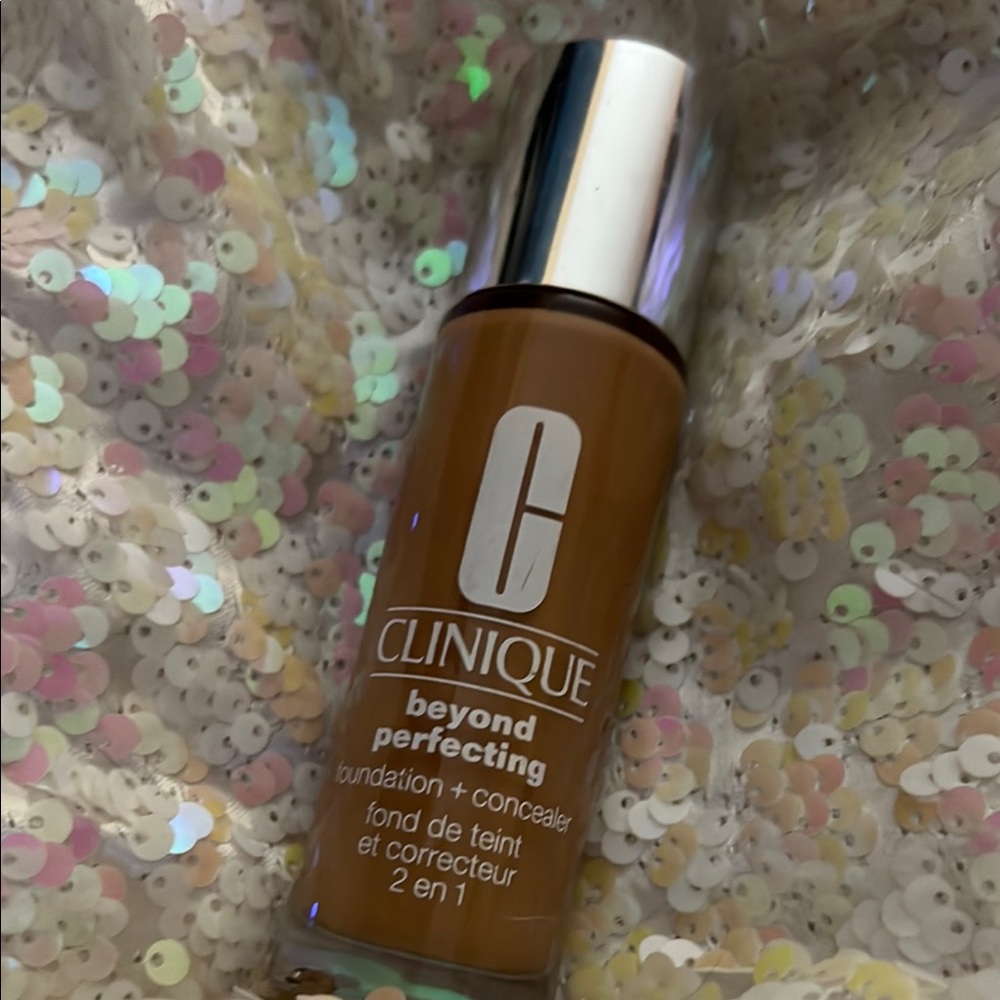 Clinique beyond perfecting foundation + concealer new no box